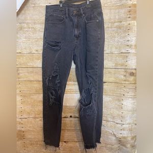 American Eagle distressed 90’s slim boyfriend x-long length